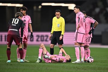 Inter Miami midfielder Sergio Busquets on the ground against Vissel Kobe.